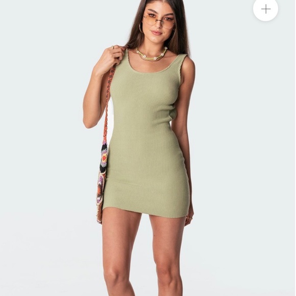 EDIKTED CHIA RIBBED OPEN BACK DRESS - Picture 3 of 5